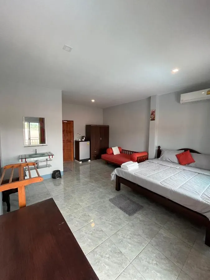 Nare Guest House Koh Lanta Hotel